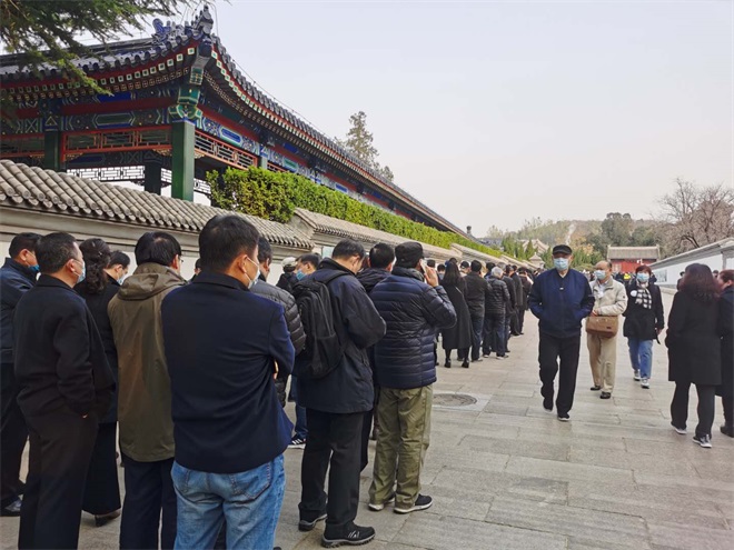 欧阳中石先生告别式在北京八宝山殡仪馆大礼堂举行
