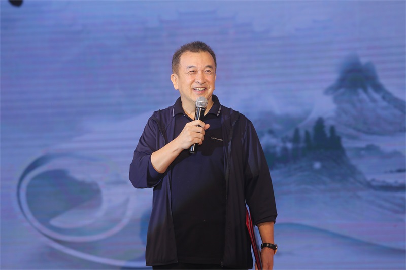 1632736942627287.jpg 黄宏.JPG