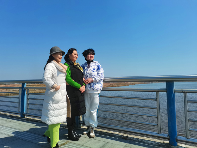 1645884760594420.jpg 亭旁2.jpg